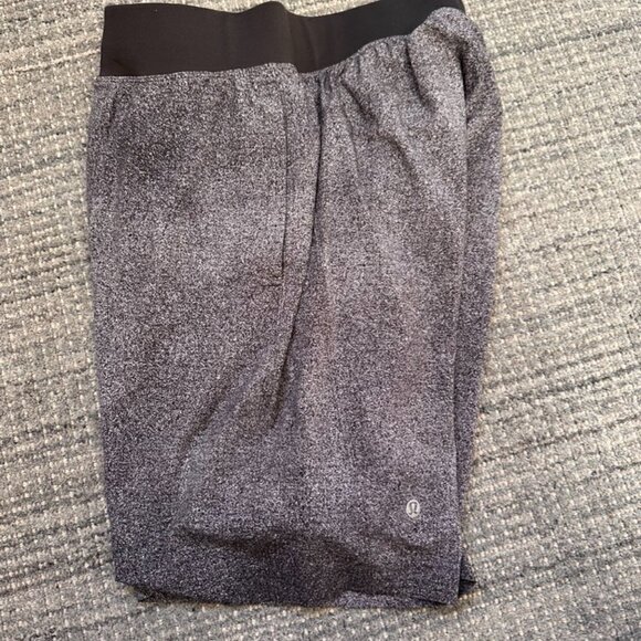 Lululemon T.H.E. Shorts - Luxtreme Liner 9" Pinweave Alpine White Black Sz S - Picture 3 of 11
